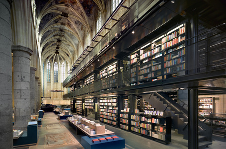Finding a New Purpose as a Bookstore: The Dominican Church in Maastricht –  Kristen Twardowski
